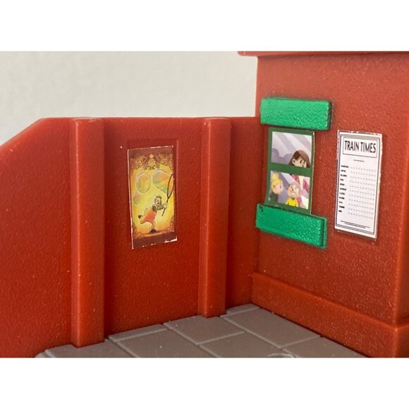 2009 Gullane Thomas Friends Limited Mattel Toy Train Station Depot Pretend Play - Picture 3 of 16